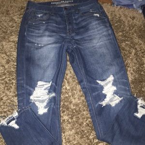 American Eagle boyfriend jean